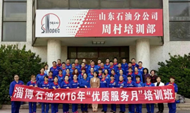 ������е